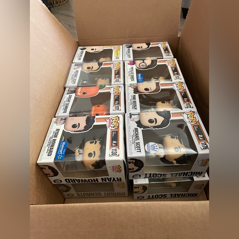 The Office Funko POP Box (16 count) - Picture 5 of 6
